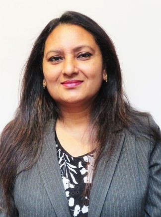 Veena  Singh
